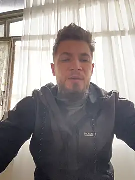 jimmyy  online show from March 3, 8:11 am