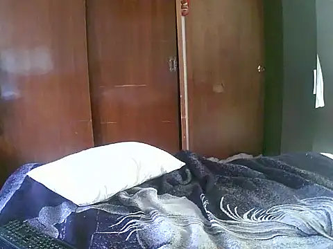 Snapshot of jperezofficial1 chatting on September 10, 5:33 pm jperezofficial1 online show from September 10, 5:33 pm