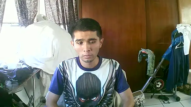 Snapshot of jperezofficial1 chatting on October 19, 10:13 pm jperezofficial1 online show from October 19, 10:13 pm