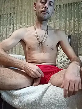 Snapshot of Cirkon1984 chatting on February 6, 8:13 pm Cirkon1984 online show from February 6, 8:13 pm