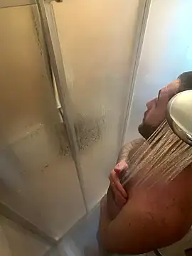 1ninefellababy online show from January 8, 1:05 pm