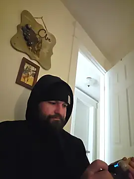 localwhtboyy online show from June 20, 10:42 am