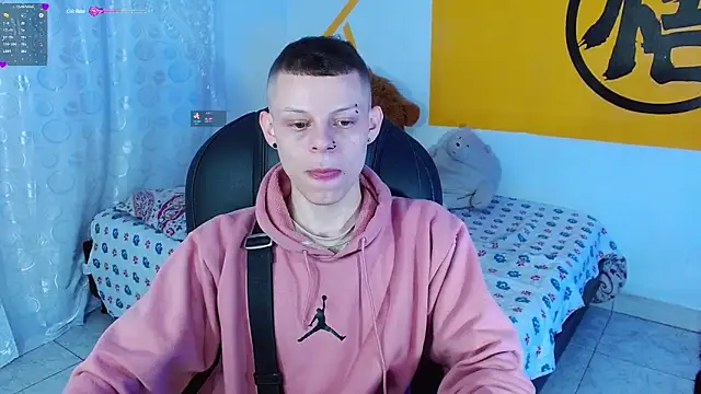 Matthew Boy  online show from December 28, 8:05 am