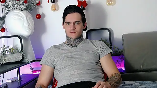 CarterCole online show from January 6, 6:58 am