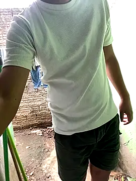 Snapshot of king_cum_ chatting on October 17, 12:42 pm king cum  online show from October 17, 12:42 pm