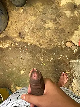 Snapshot of king_cum_ chatting on February 16, 12:43 pm king cum  online show from February 16, 12:43 pm