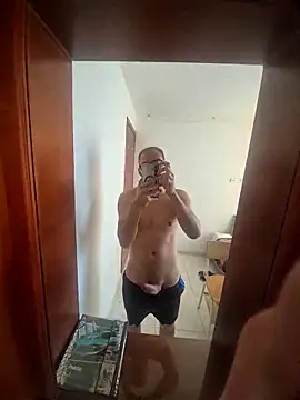 Snapshot of Juan2323hot chatting on September 13, 2:51 pm Juan2323hot online show from September 13, 2:51 pm