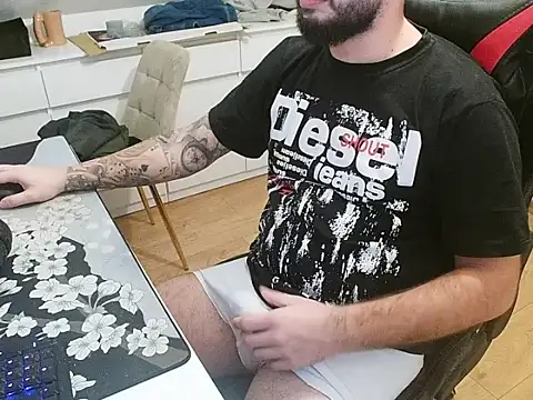 prezydentcam online show from February 8, 6:23 pm