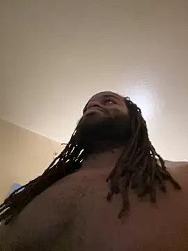 Snapshot of saddlewalker35 chatting on January 4, 11:59 pm saddlewalker35 online show from January 4, 11:59 pm