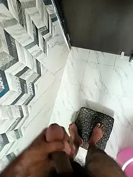 Large Dick007 online show from October 30, 6:26 am