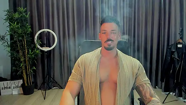 HaydenSpearss online show from April 15, 12:49 pm