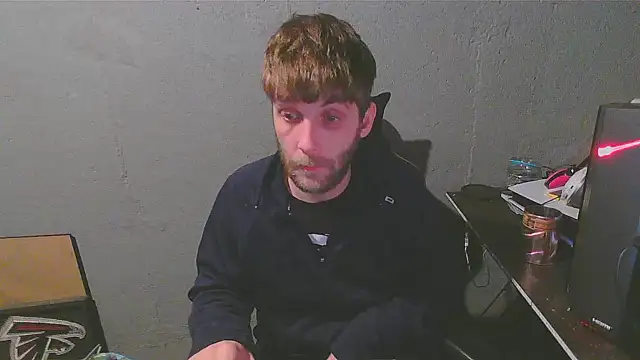 Snapshot of Superoz77 chatting on January 8, 3:51 am Superoz77 online show from January 8, 3:51 am