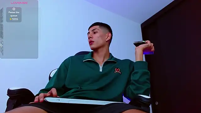 Valerio 20 online show from February 26, 8:09 pm