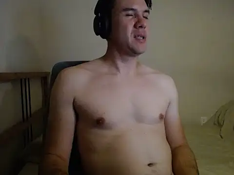 joaoalmeida3142 online show from July 27, 2:29 am