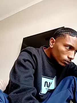 slimmydaddy69 online show from April 16, 10:15 am