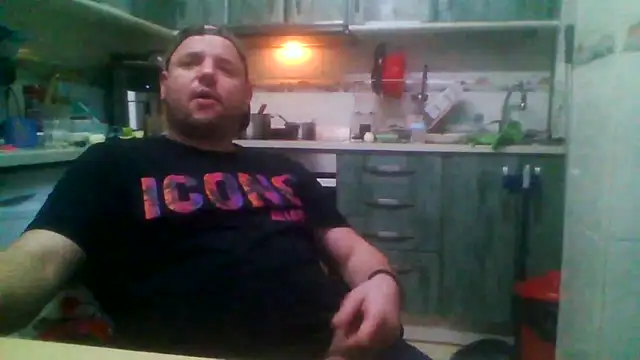 lobito1997 online show from February 15, 5:24 am