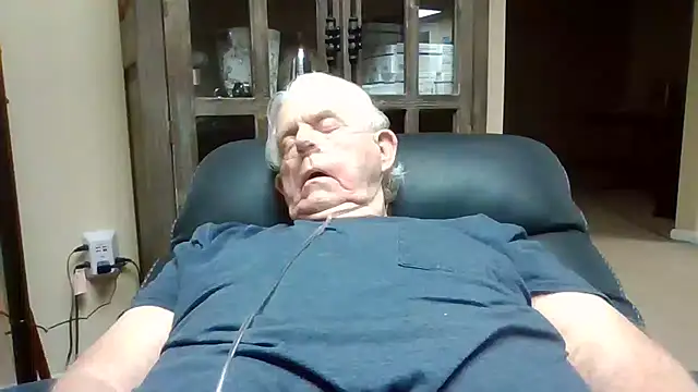 bootlegmanz online show from April 14, 12:11 am