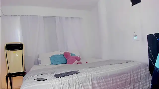 Jordyrodriiguez online show from December 14, 7:21 pm