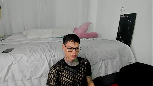 Jordyrodriiguez online show from January 15, 7:16 pm