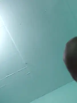 Luisf1267 online show from September 29, 11:44 pm