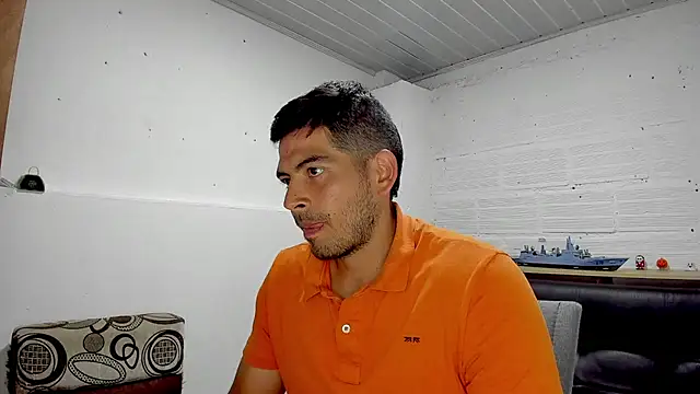 Himoreno25 online show from December 18, 10:24 pm