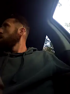 Snapshot of otterlover123 chatting on October 17, 10:25 pm otterlover123 online show from October 17, 10:25 pm