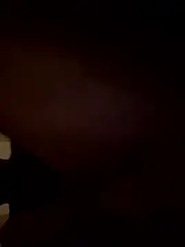 twohightwonut805 online show from January 17, 5:21 am