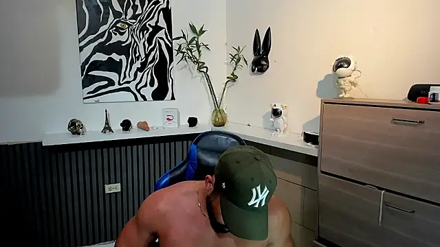 Daemon21 online show from January 9, 11:32 pm