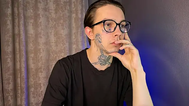 anahori  simon online show from February 18, 4:38 pm