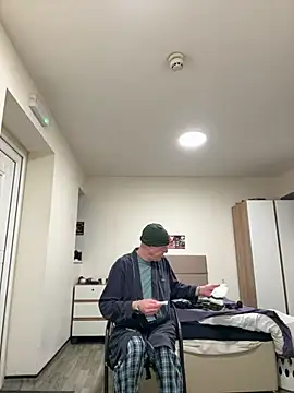 Cockhardhelp online show from March 11, 12:44 am