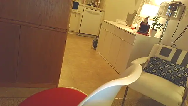 costanza7070 online show from December 2, 4:15 am