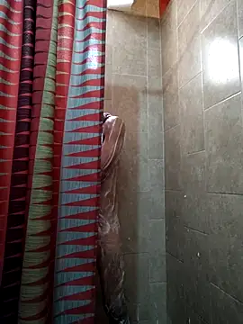 VL25DN26 online show from April 17, 5:15 pm