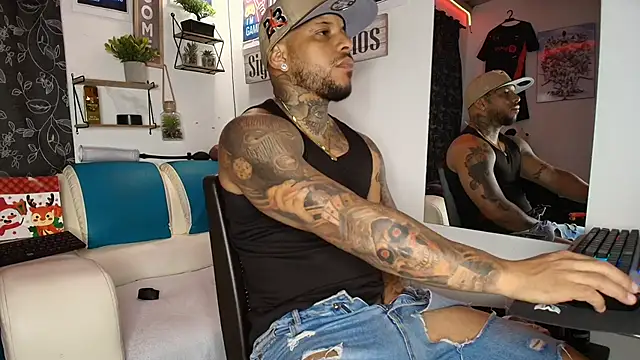 Leenar Key online show from September 27, 12:41 am