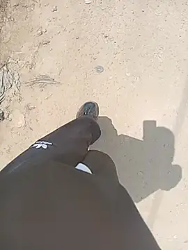 Snapshot of Cuervo_maniaco chatting on February 26, 4:24 pm Cuervo maniaco online show from February 26, 4:24 pm