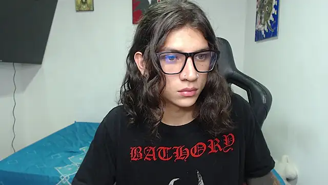 Snapshot of gabriel__manson chatting on December 19, 3:51 am gabriel  manson online show from December 19, 3:51 am