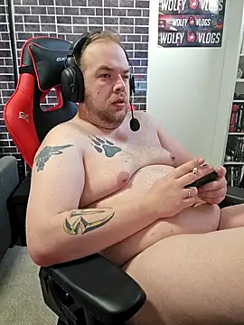 PupW0lfy online show from January 19, 7:36 am