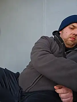 PupW0lfy online show from January 7, 11:33 am