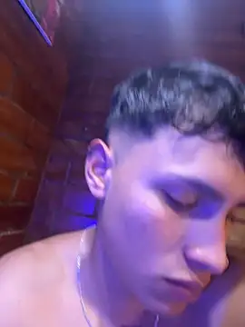 pipeynick online show from September 13, 3:40 am