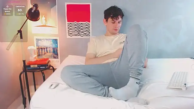 Elio555 online show from November 2, 5:50 pm