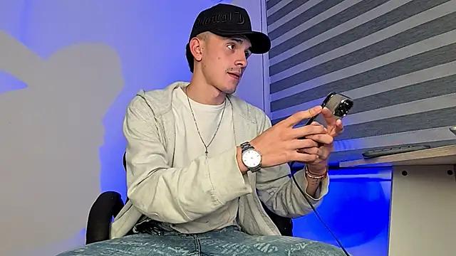 Snapshot of bastia_noooo chatting on September 11, 6:23 am bastia noooo online show from September 11, 6:23 am