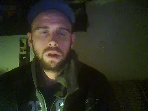 Snapshot of Rejtelmesest chatting on February 26, 7:58 pm Rejtelmesest online show from February 26, 7:58 pm