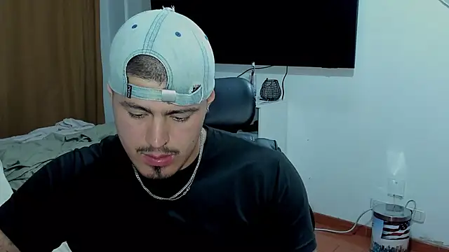 Baltazar Dupont online show from April 4, 3:14 am