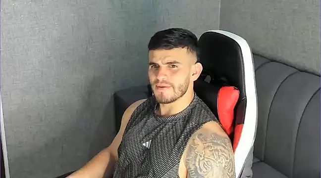 Ricardogo19 online show from January 13, 11:27 pm