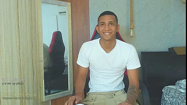 dominic smith  online show from June 21, 2:39 am