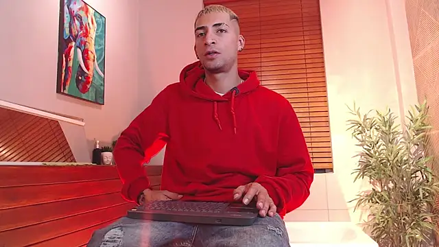 DrakeNeumann online show from April 18, 4:03 am