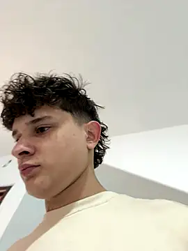 Snapshot of Nathan_Bluee chatting on October 6, 11:26 am Nathan Bluee online show from October 6, 11:26 am