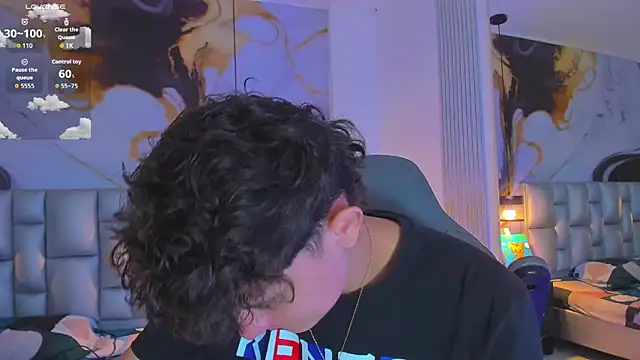 Snapshot of Nathan_Bluee chatting on September 16, 12:17 pm Nathan Bluee online show from September 16, 12:17 pm