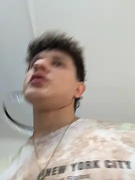 Snapshot of Nathan_Bluee chatting on September 14, 12:07 pm Nathan Bluee online show from September 14, 12:07 pm