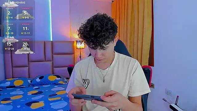 Snapshot of Nathan_Bluee chatting on March 13, 1:18 pm Nathan Bluee online show from March 13, 1:18 pm