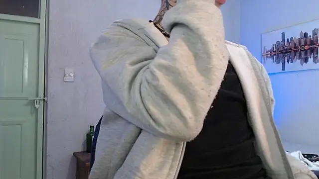 Snapshot of Andy_bapho chatting on February 5, 2:16 pm Andy bapho online show from February 5, 2:16 pm